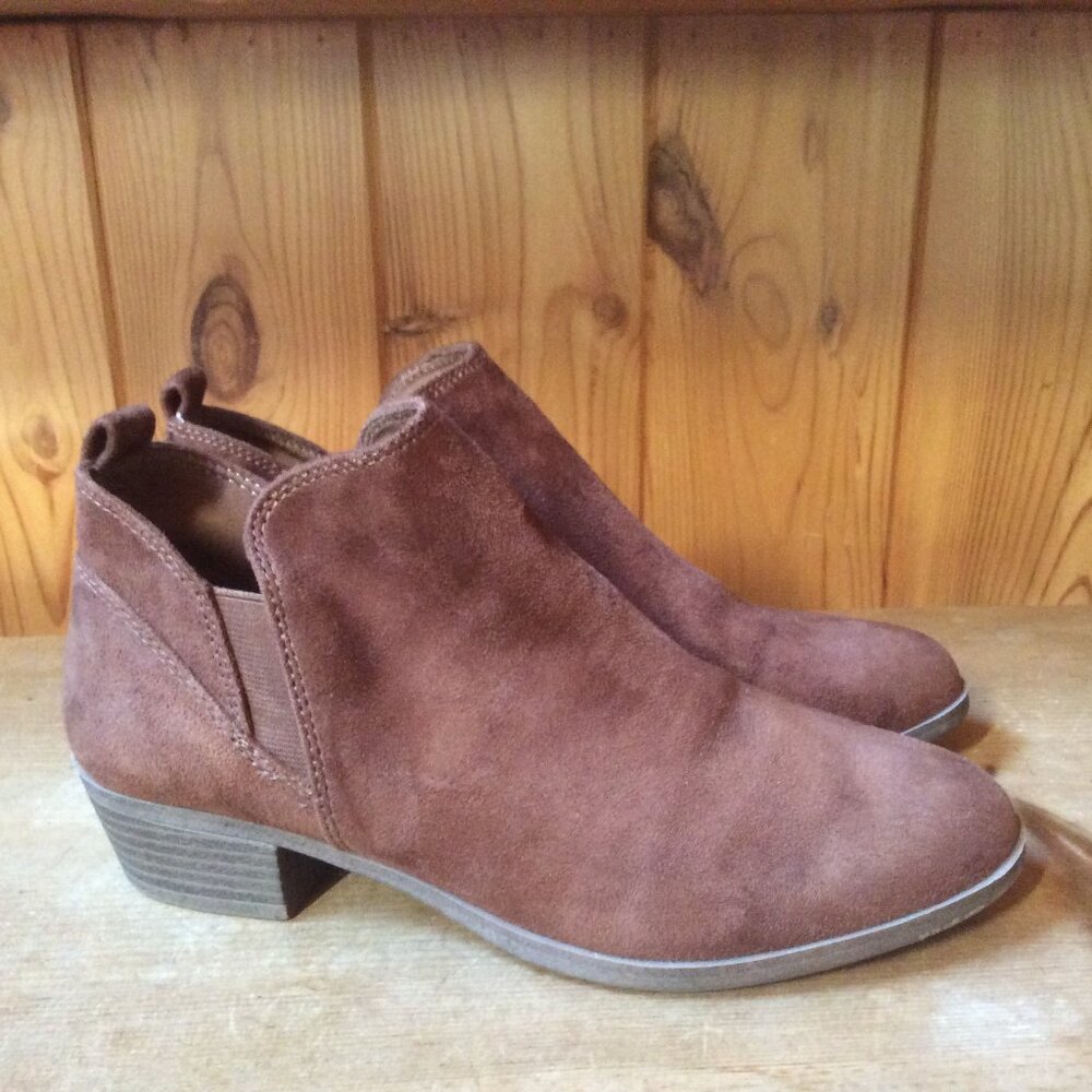 SO Chestnut Ankle Booties